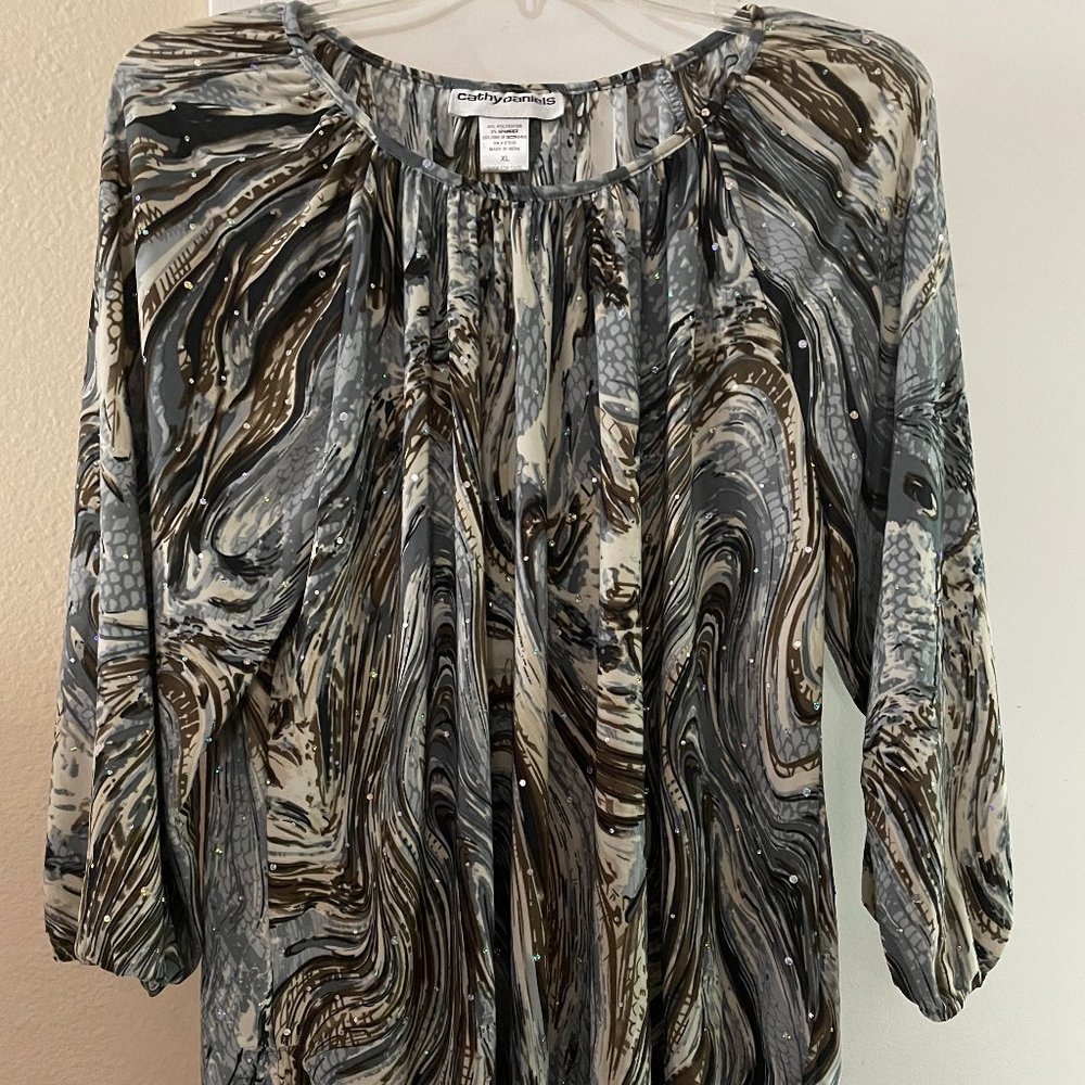 Cathy Daniels pretty women's top with sparkles